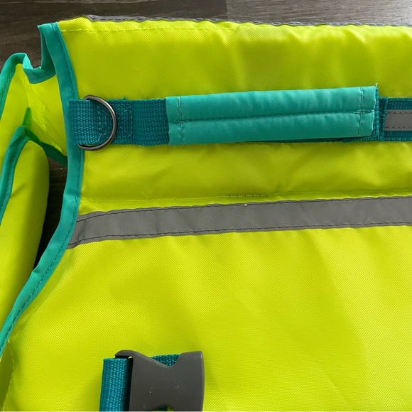Coleman Dog Life Vest - Picture 3 of 13